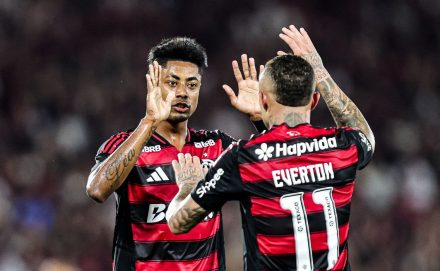 Ribercon - Rádio Nacional transmite nesta quarta jogo entre Flamengo e Cruzeiro